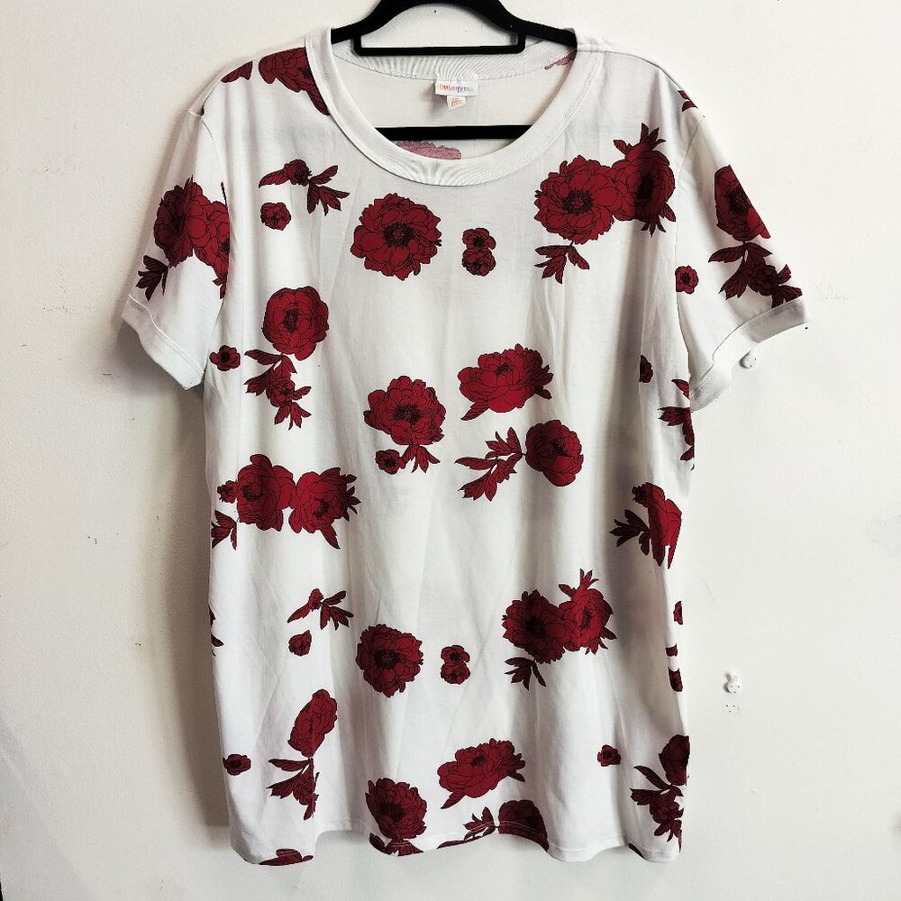 LuLaRoe Liv TShirt Red Floral Print